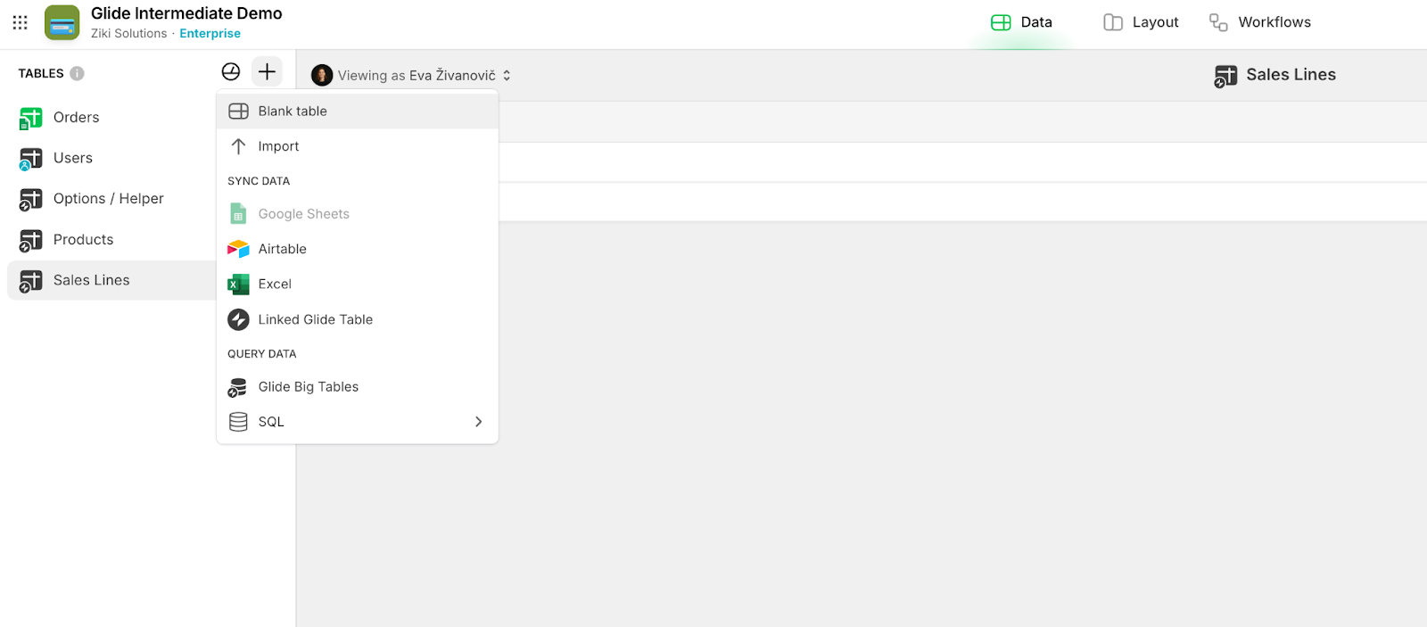 Adding a new table, named Sales Lines, in the Glide app builder.