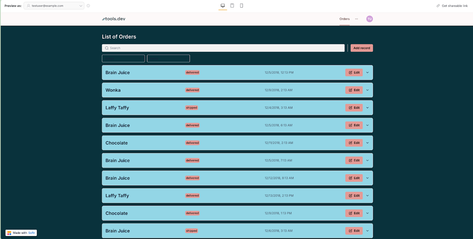Softr in desktop view